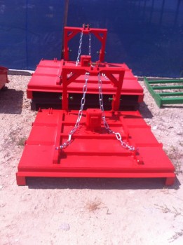 מכסחת שרשראות או סכינים