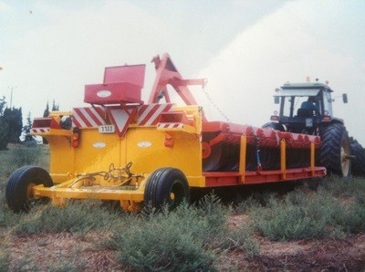 עגלה נושאת כלים רוחב 6.5 מ'